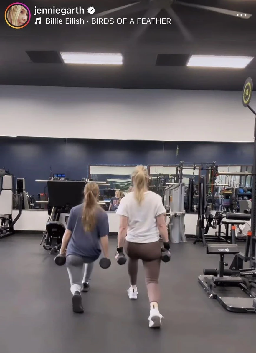 Дженні Гарт тренується з дочкою