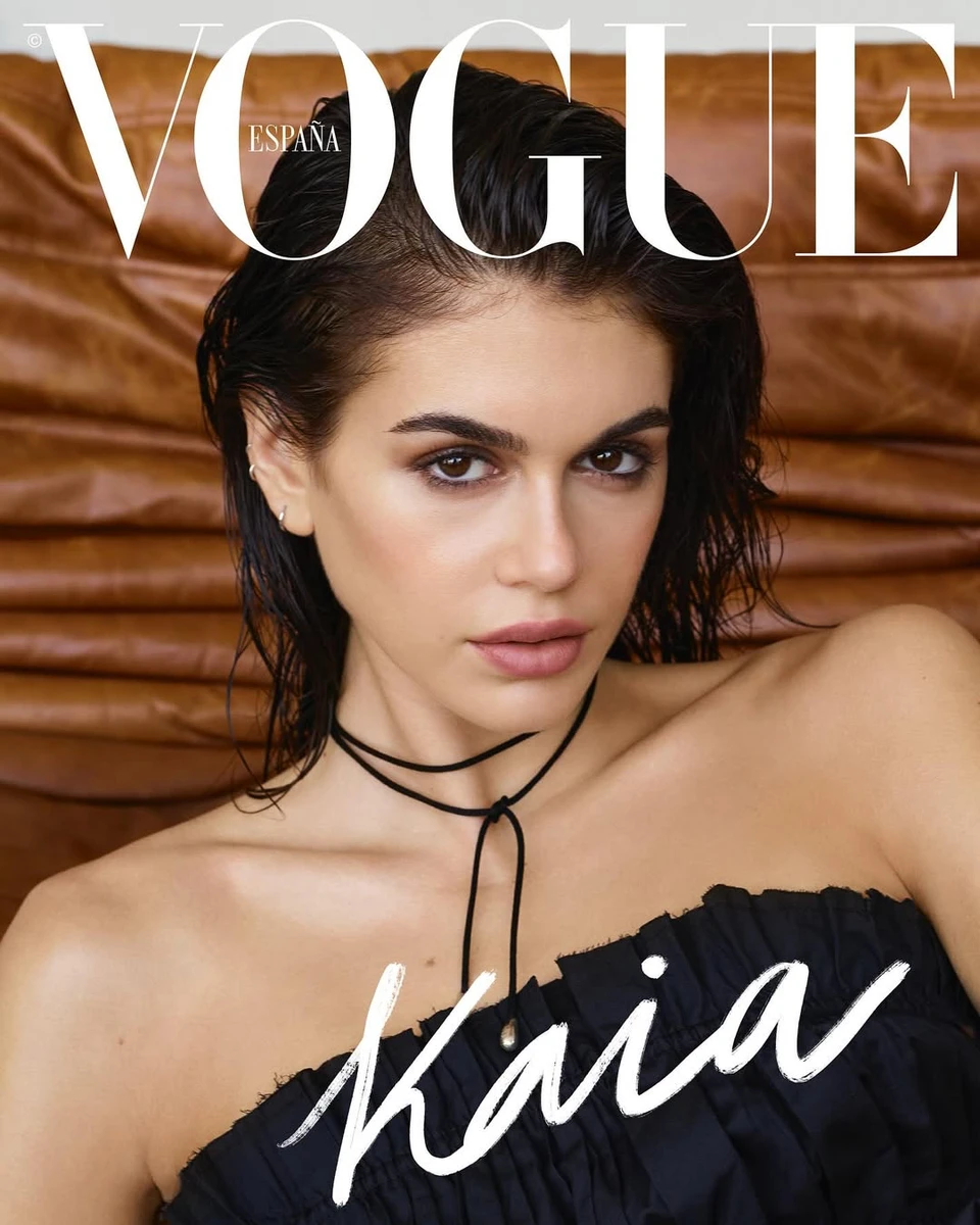 Кая Гербер на обкладинці видання