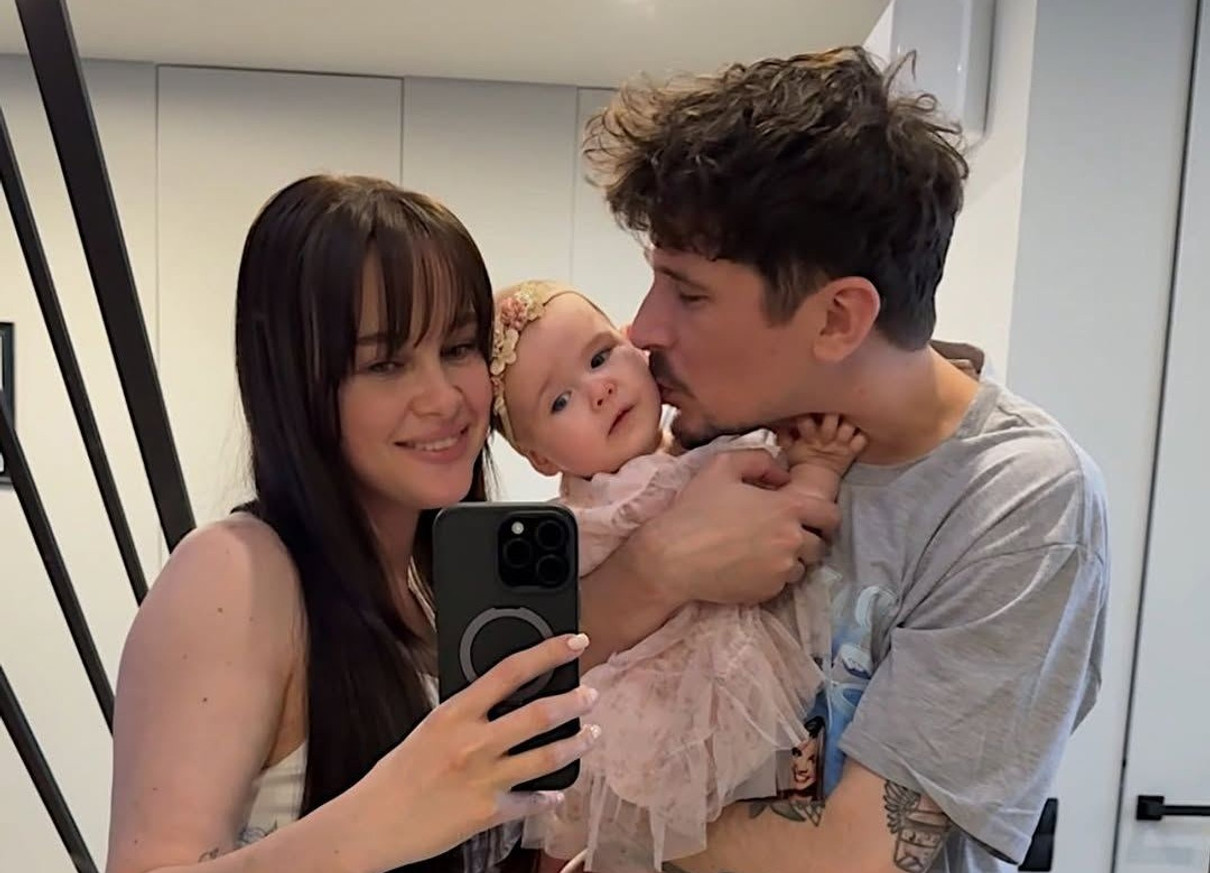 Юлія Сахневич та Позитив