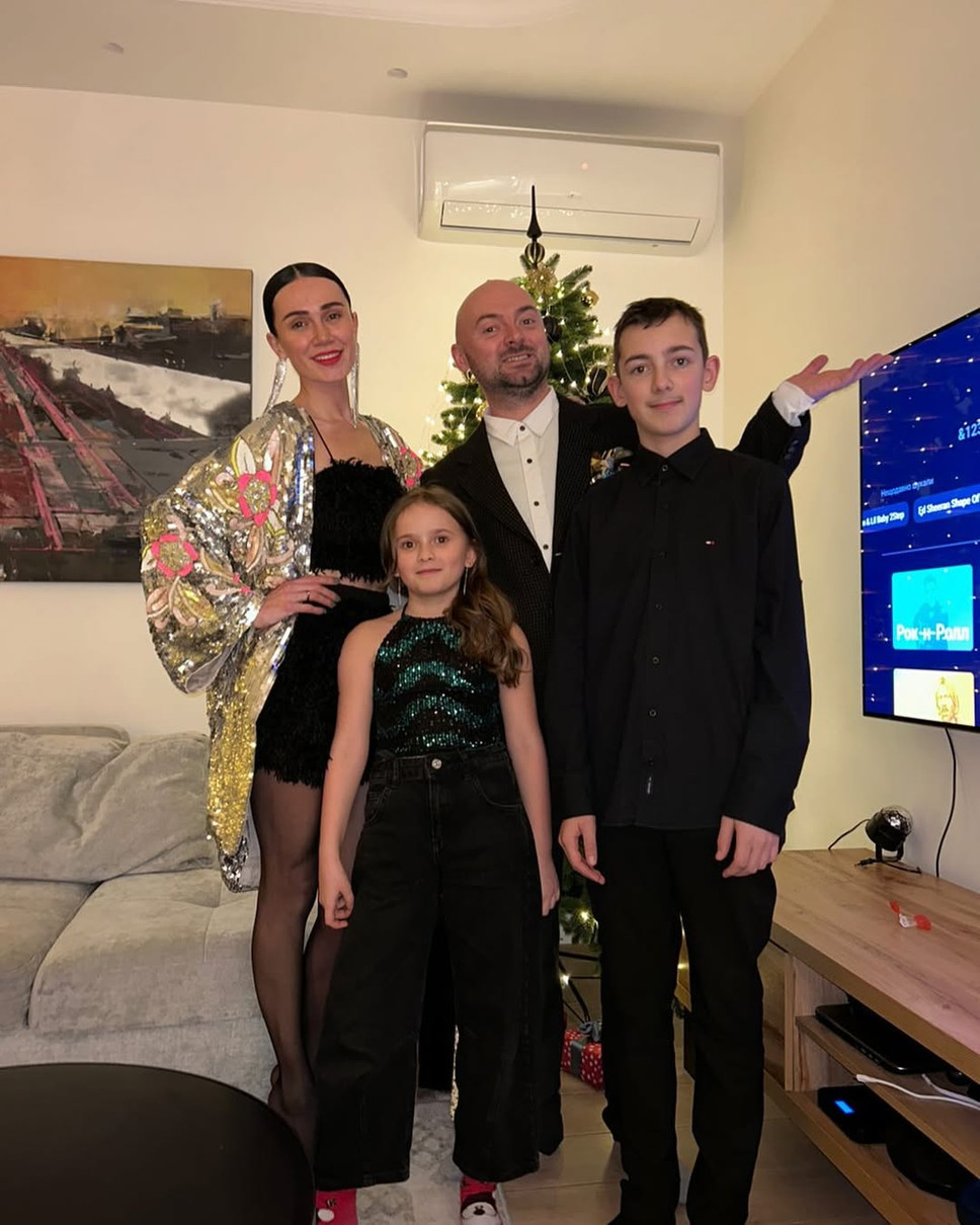 Родина учасників гурту Adam