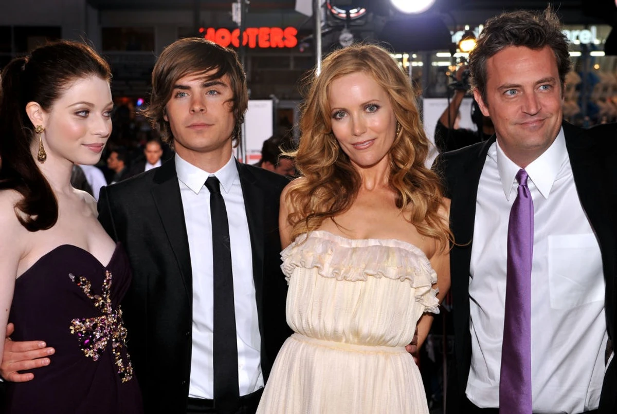 Зак і Меттью з колегами за фільмом Татові знову 17 у 2009-му