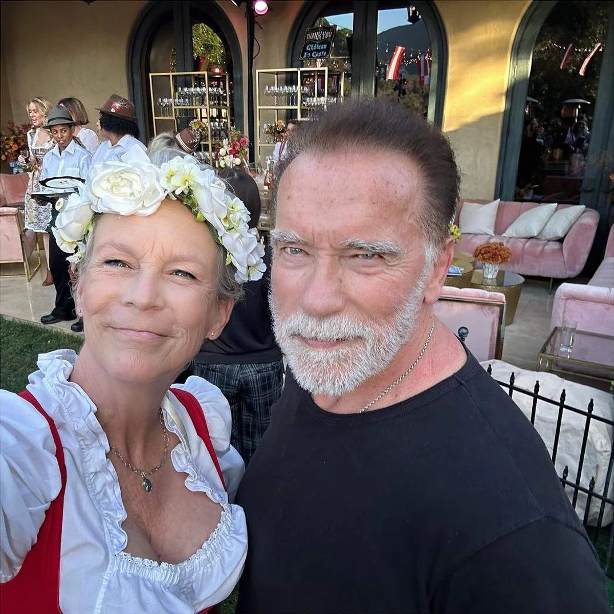 Борис і Доріс, - тішаться в коментарях глядачі, які згадали фільм 1994-го року