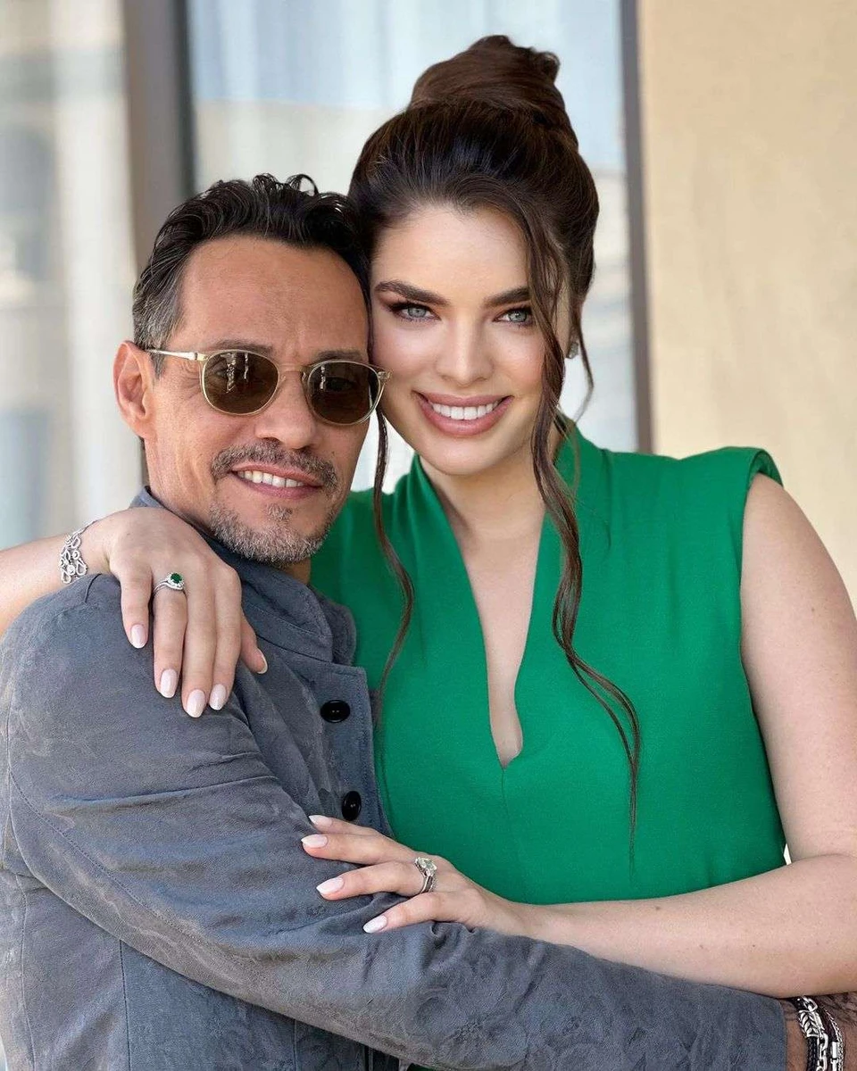 Марк старший за свою дружину номер чотири на 31 рік