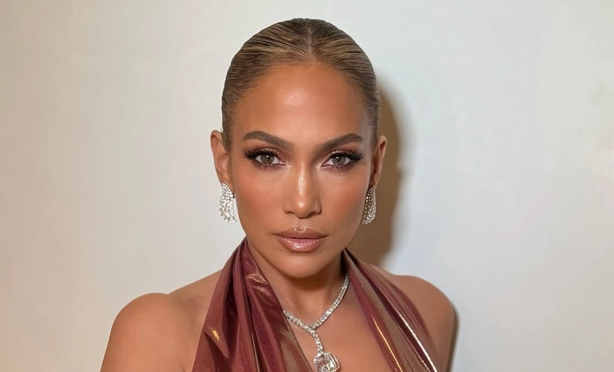 Дженніфер Лопес