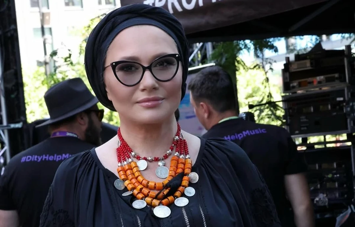 Олена Мозгова