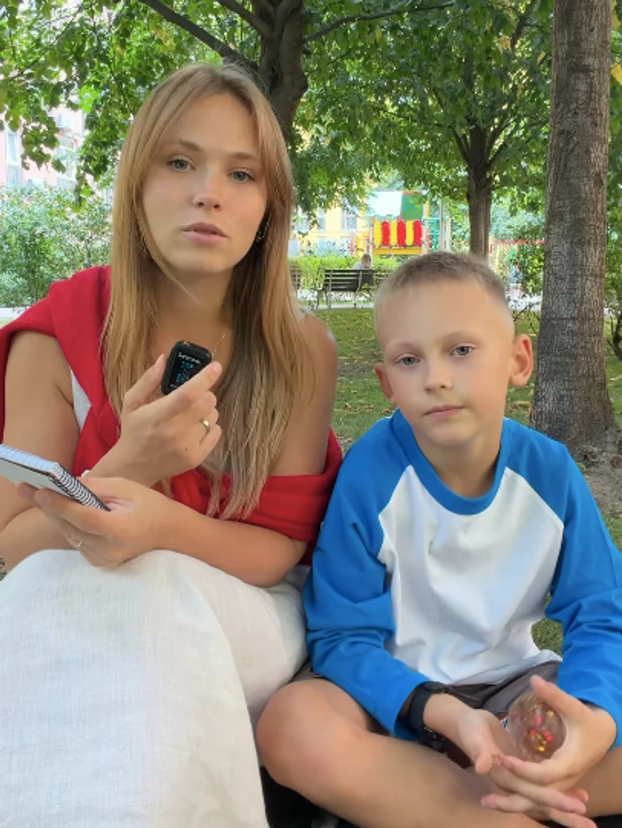 Анна Кошмал зняла миле відео з сином