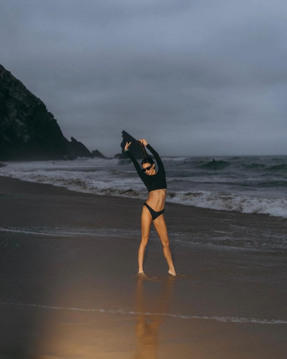 Марина народила трьох дітей, але на її фігурі це не позначилося