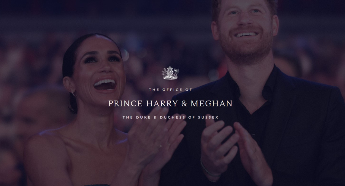 Це фото з минулорічних Invictus Games. У грудні Меган із Гаррі використали його ж для своєї святкової листівки