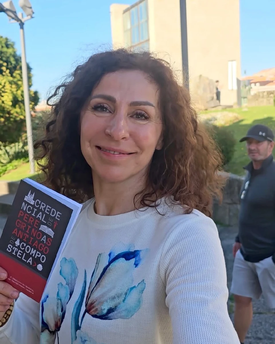 Надя Матвєєва з новим паспортом