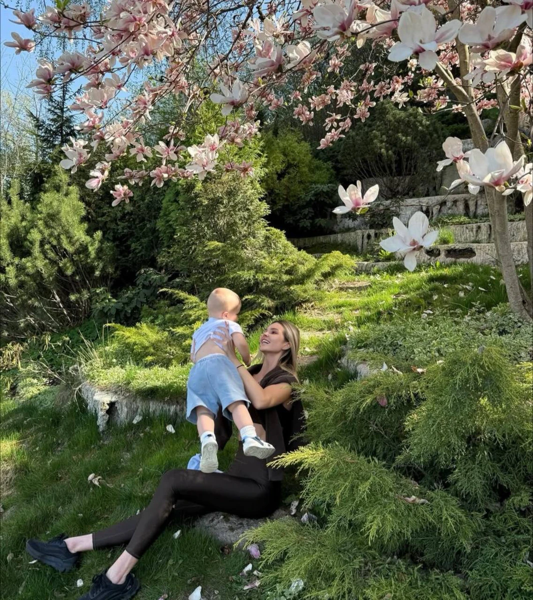 Гусєва з сином Юрієм