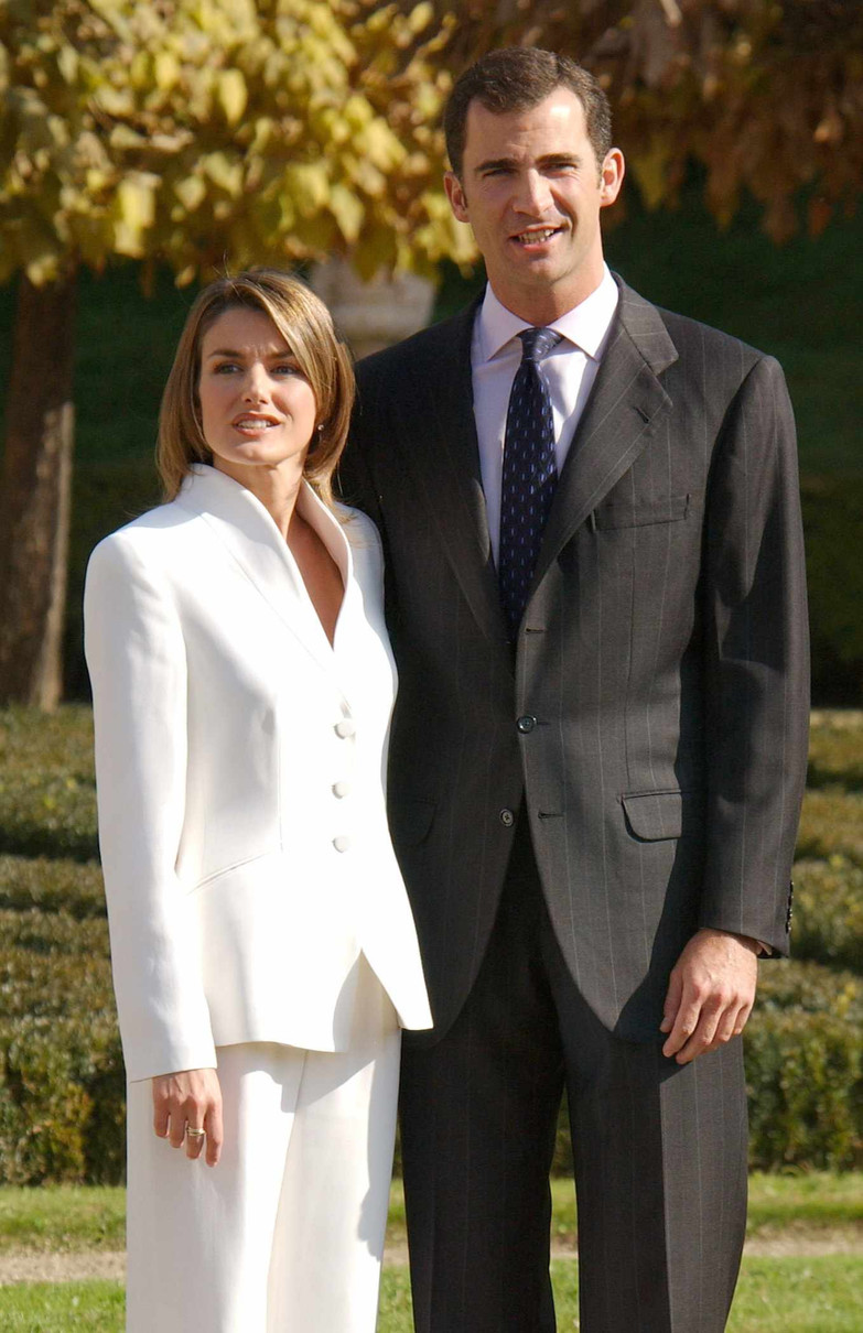 2003-ій рік, заручини журналістки Летісії Ортіс із принцом Феліпе. До речі, для жінки цей шлюб став другим