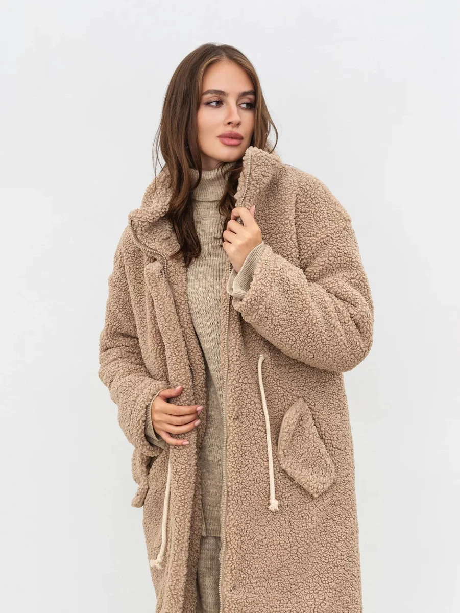 Плюшеве пальто