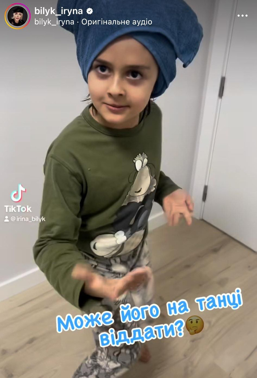 Батько Табріза - теж артист, Аслан Ахмадов. Щоправда, хлопчик із ним не бачиться