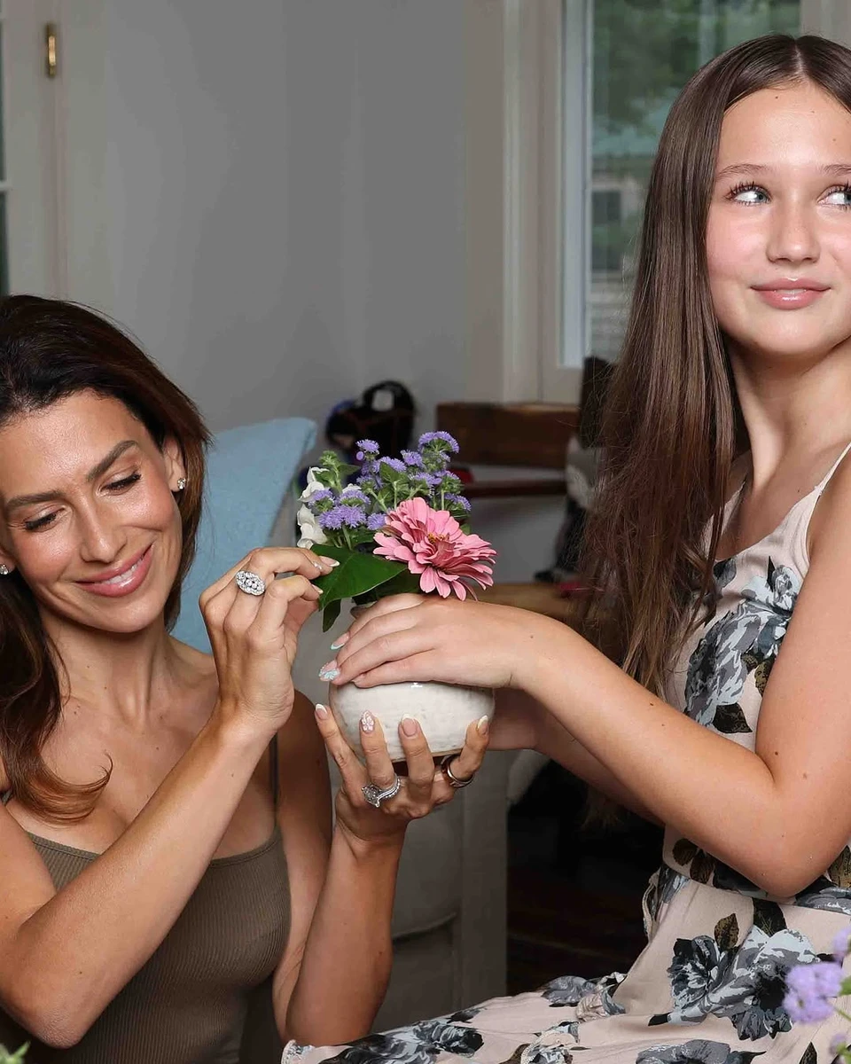 Хіларія Болдуїн показала ніжне фото з донькою