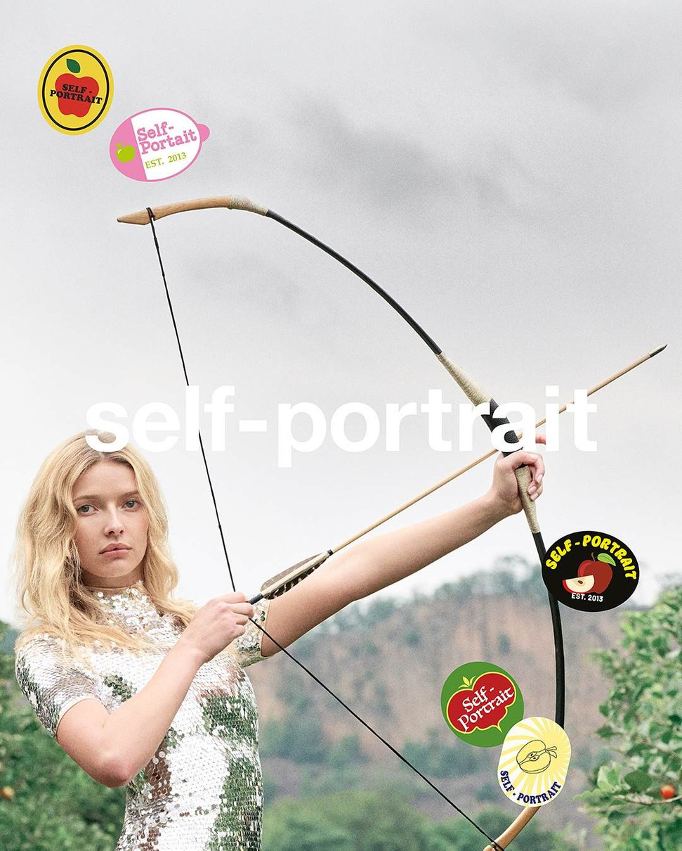 Еппл однаково схожа як на маму, так і на тата 