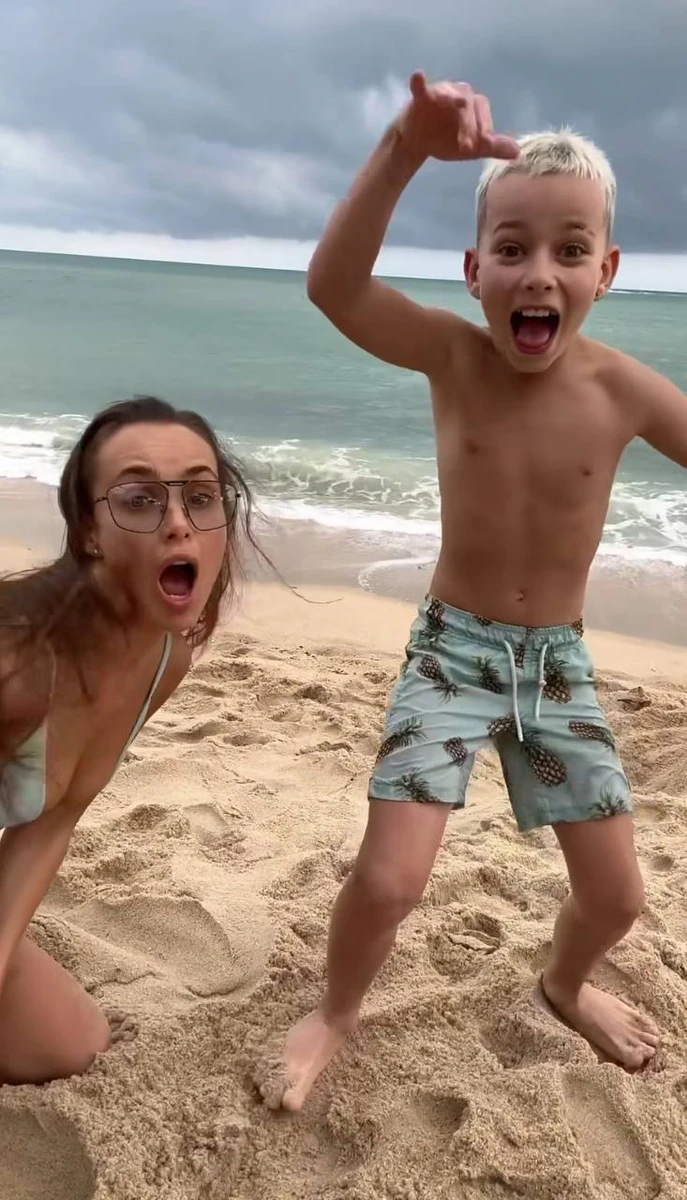 До речі, у Таїланді акторка зустрічала Новий рік