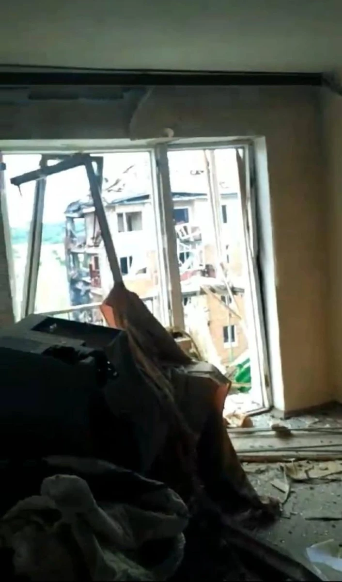 Тепер дочка намагається зібрати гроші, щоби допомогти тату відновити його житло. Будинок начебто не збираються знімати з експлуатації