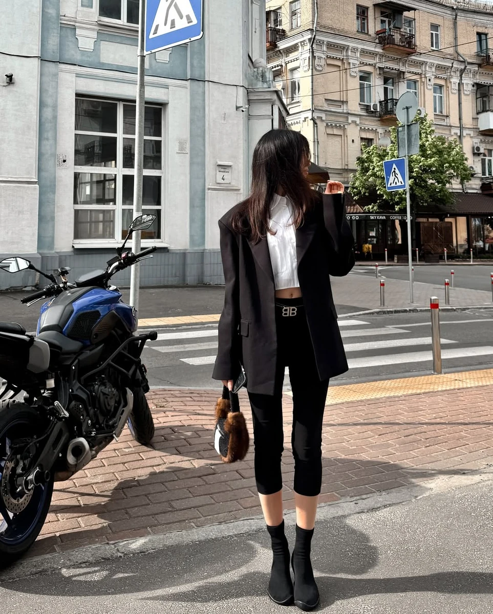 Піджак з капрі