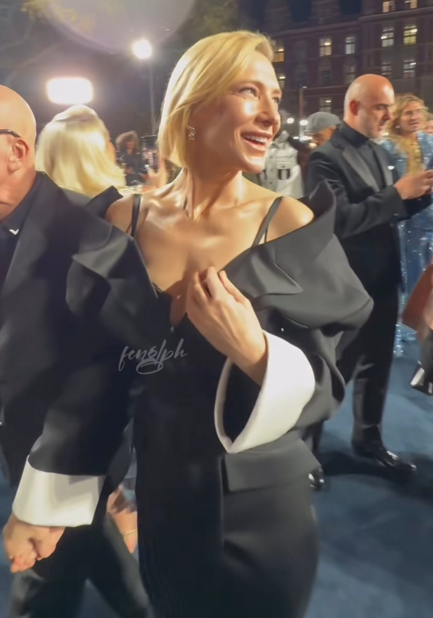 Кейт Бланшетт у сукні-жакеті попозувала на British Fashion Awards