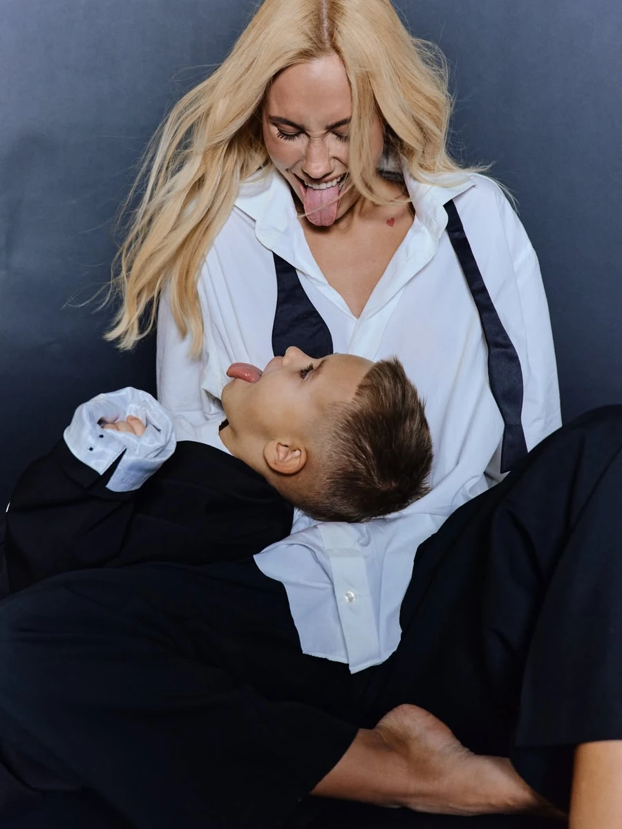 Даша Квіткова побавилася з сином для стильних фото