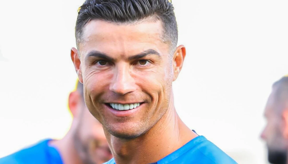 Роналду привітав дітей з 7-річчям