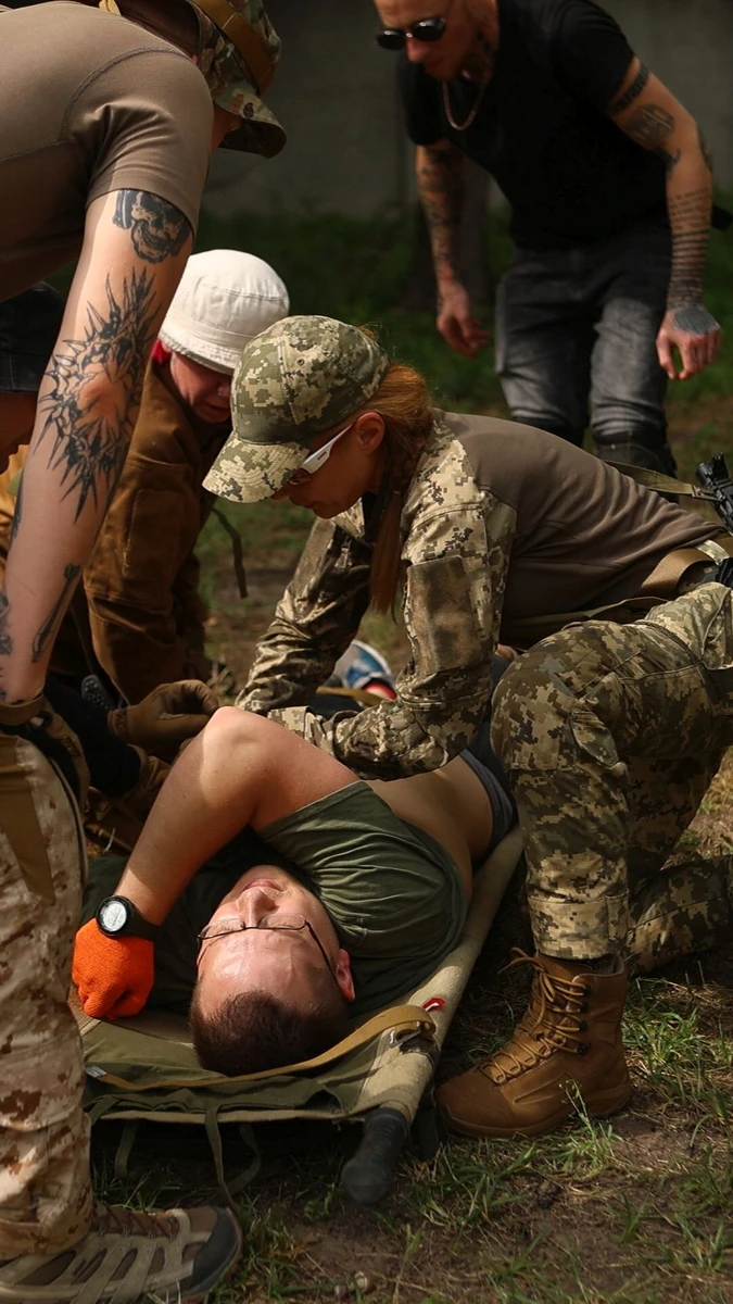 Тіна Кароль не тренінгу з такмеду