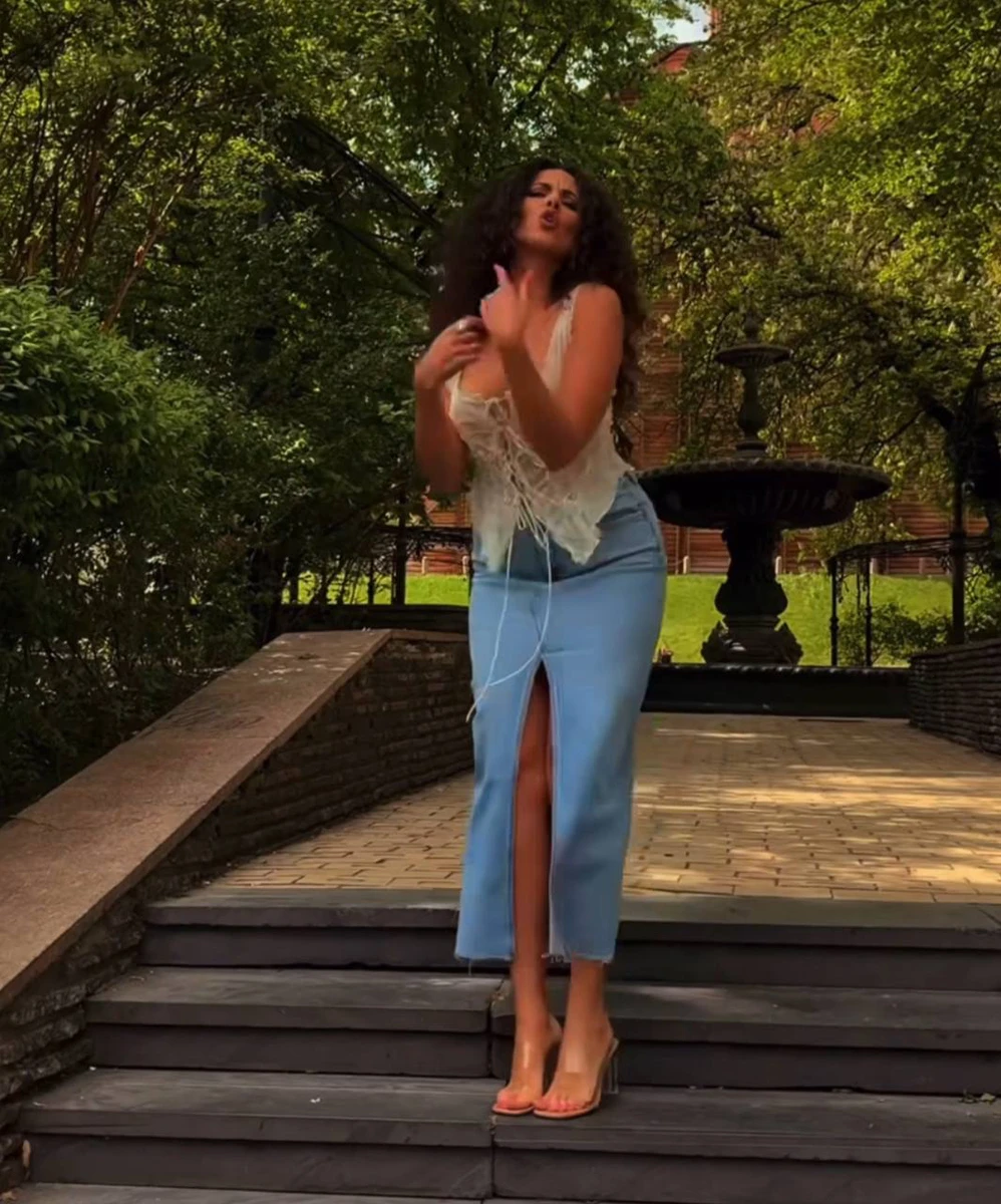 Настя Каменських у топі