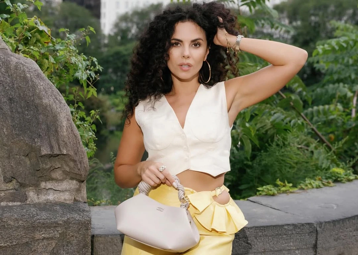 Настя Каменських попозувала для фото