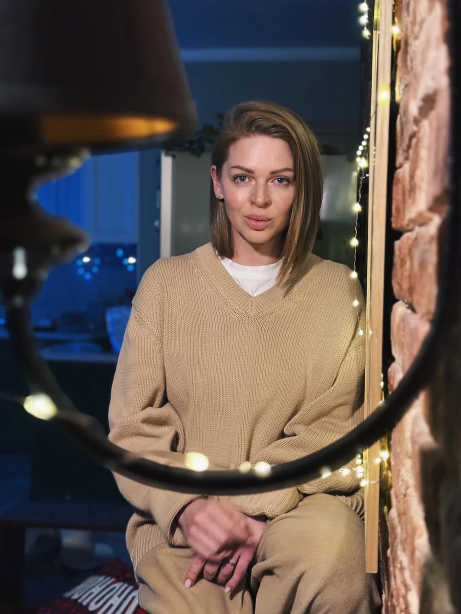 Актриса Яна Глущенко