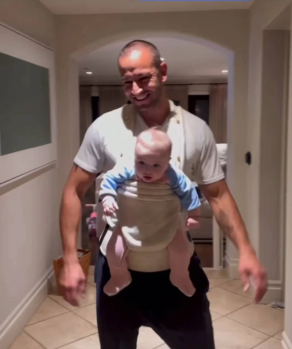 Тато доньок Олександри