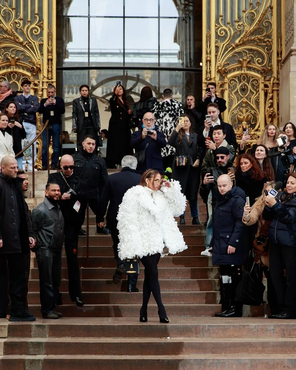 Розкішна діва потребує виняткового кутюру 