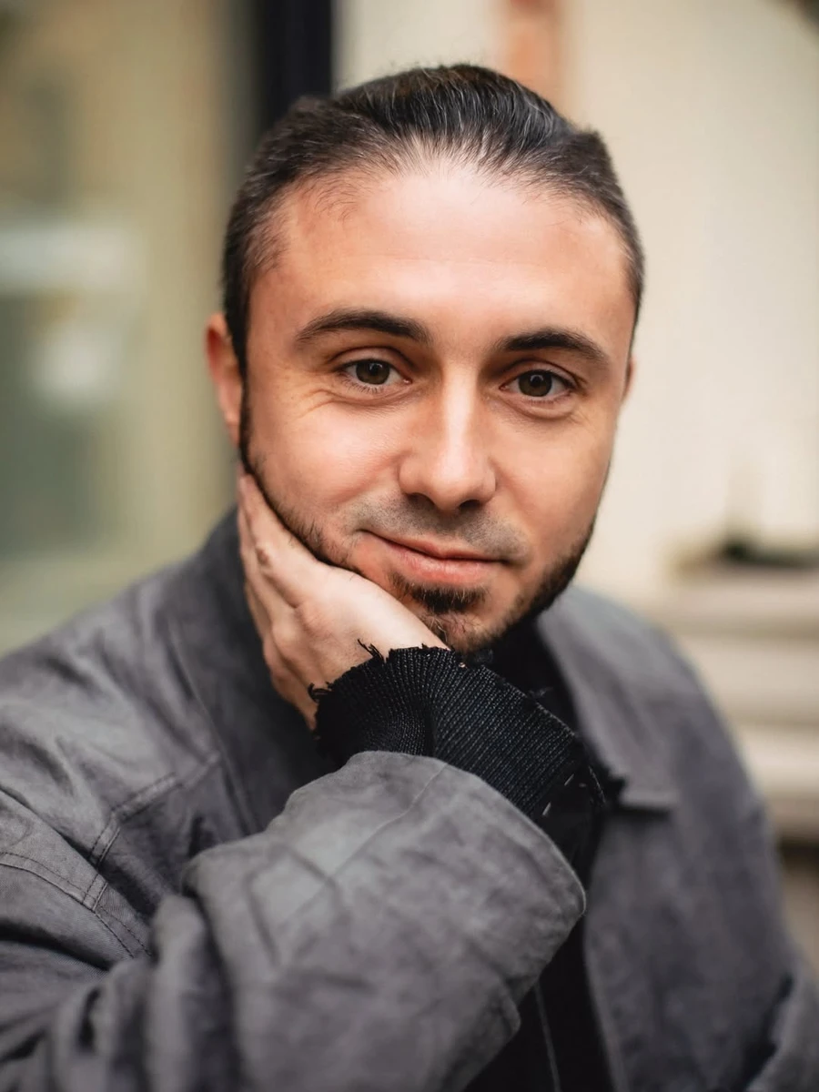 Музикант Тарас Тополя