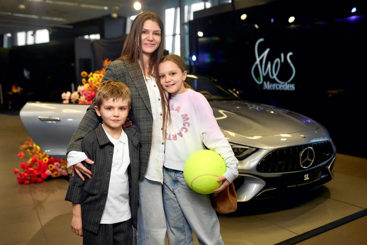 Катерина Чуєва з дітьми