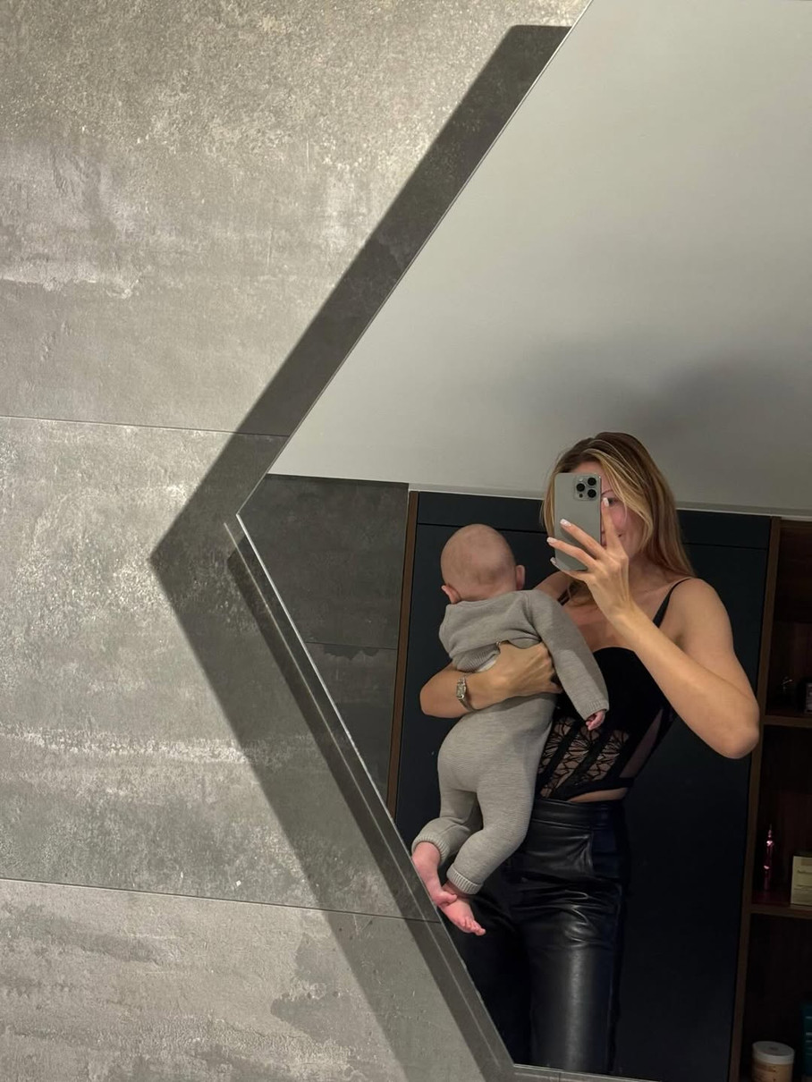 Леся Нікітюк показала сина на фото