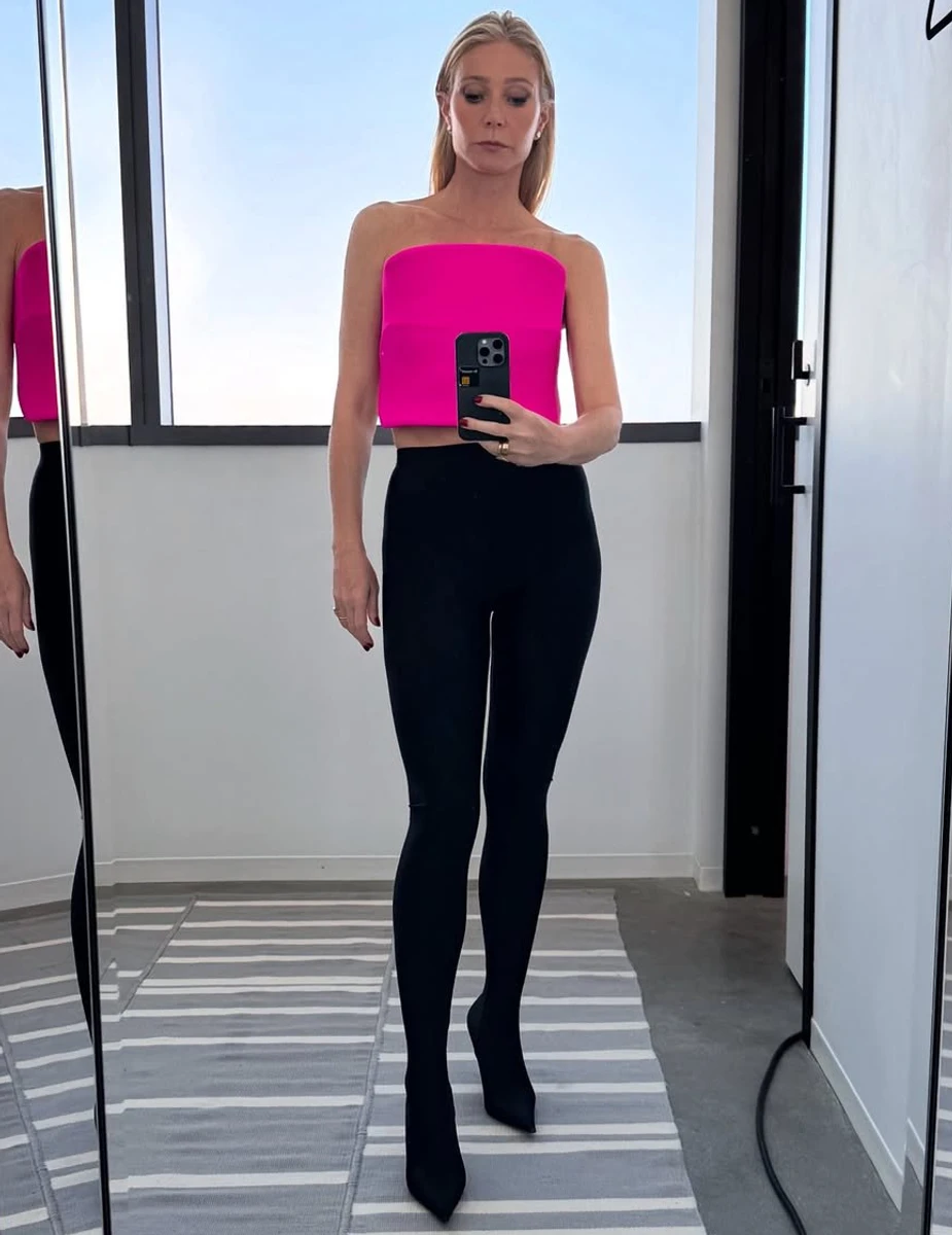 Гвінет Пелтроу займається танцювальним фітнесом для стрункої фігури