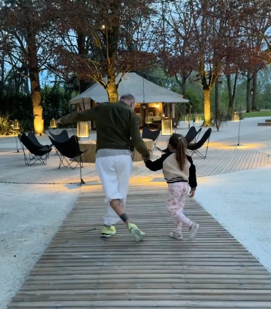 Джанлука Ваккі показався з донечкою