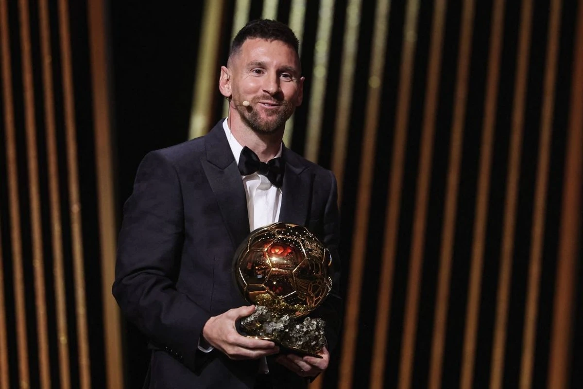Мессі став лауреатом Ballon d'Or уже ввосьме