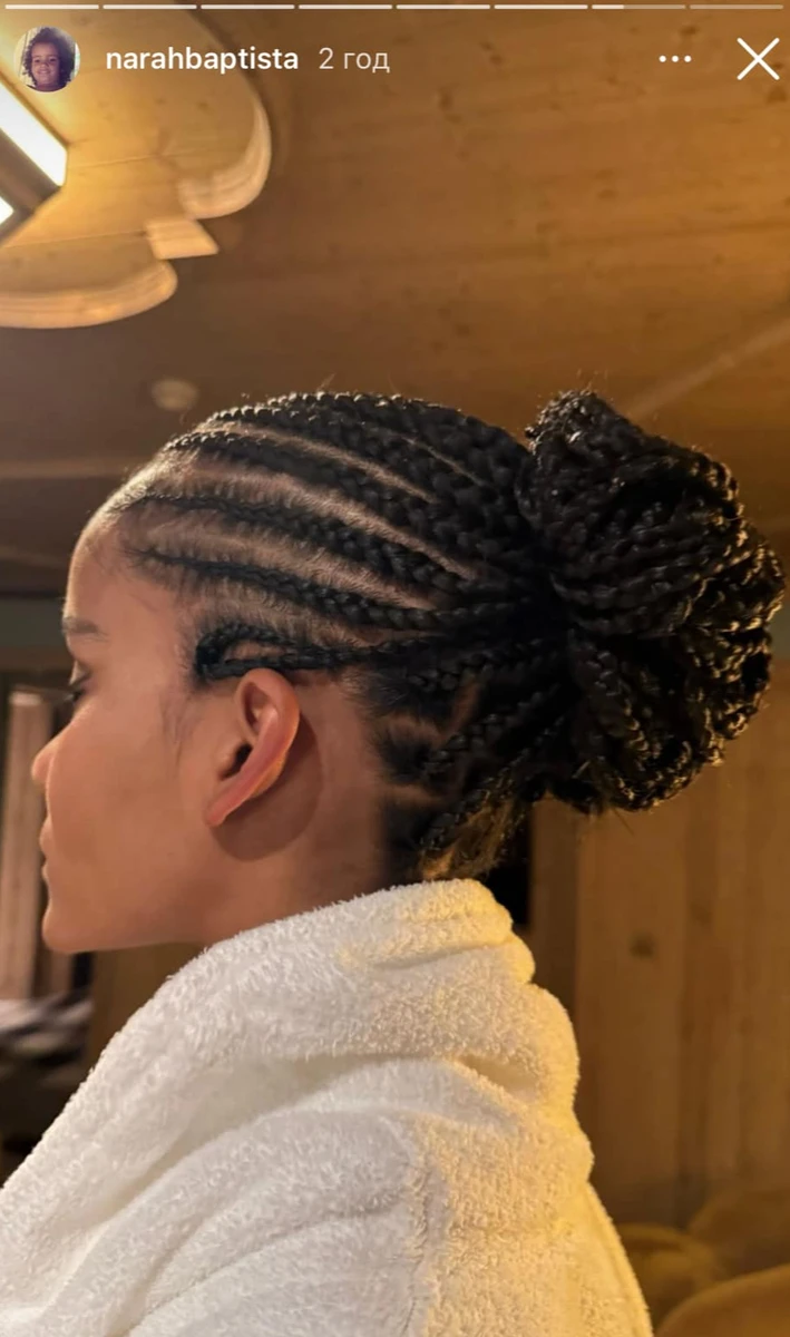 Нара Баптіста з косичками