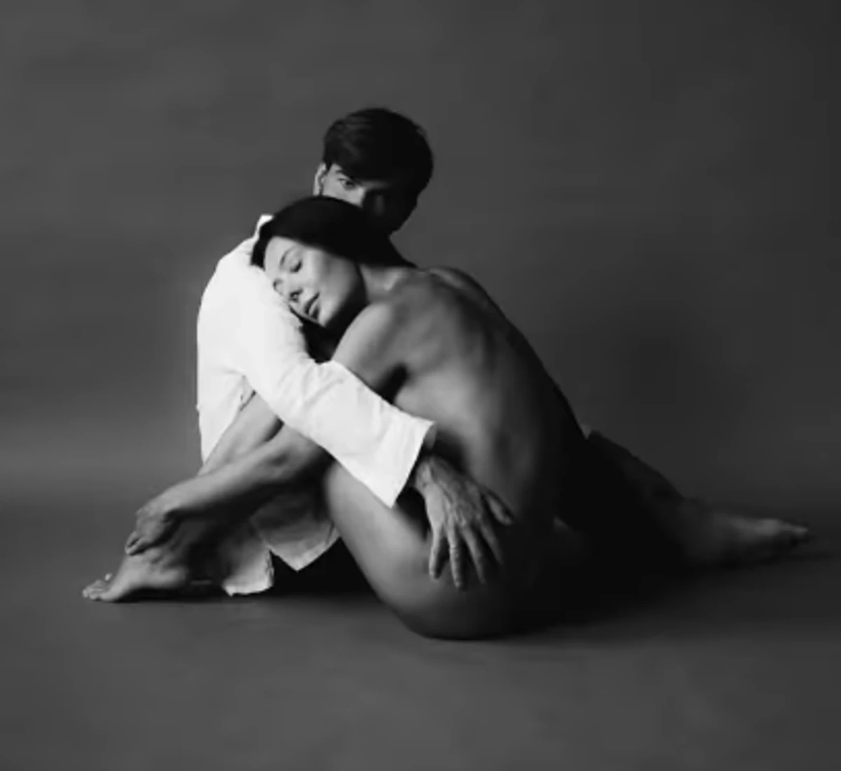 Ксюша Манекен без одягу попозувала з коханим