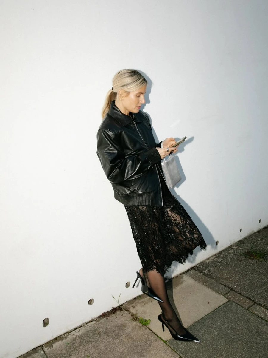 Образ із чорной шкіряною курткою