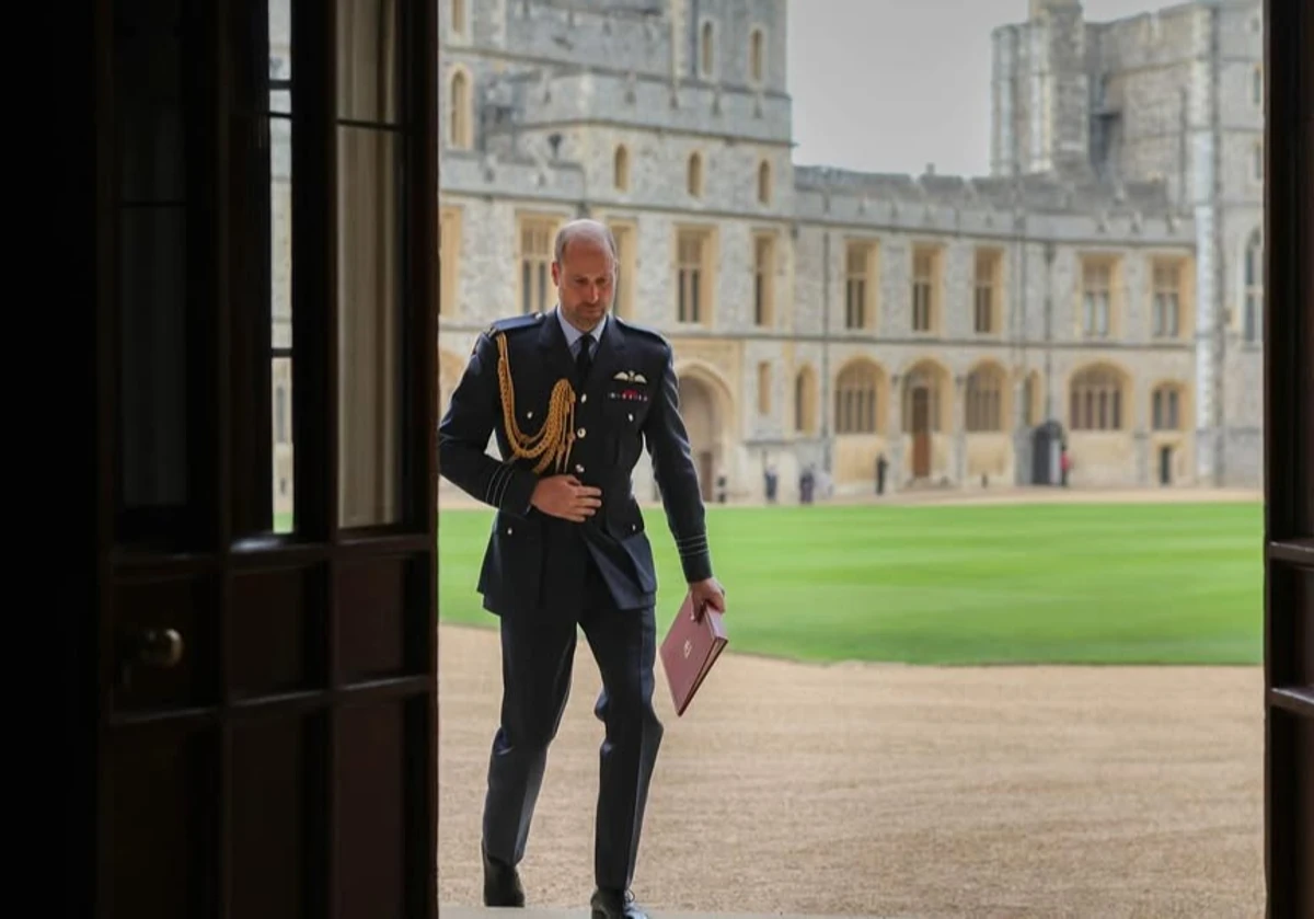 Принц Вільям у традиційному луці на аудієнції