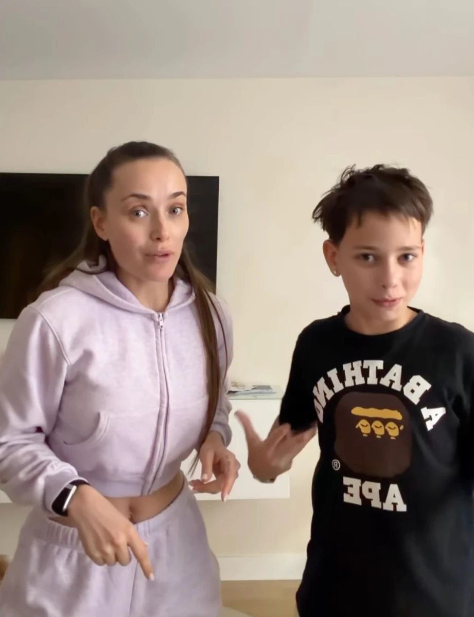 Ксенія Мішина зняла кумедний ролик з 13-річним сином