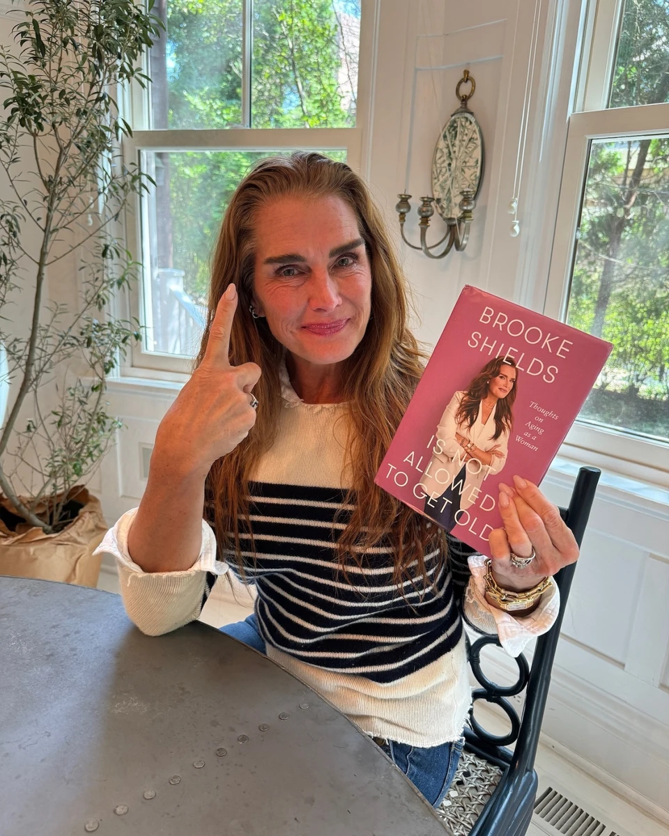 Брук Шилдс та її книга про старіння