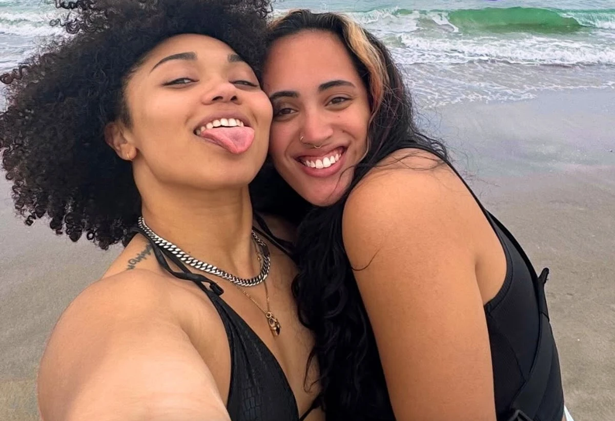 Донька Уейна Джонсона