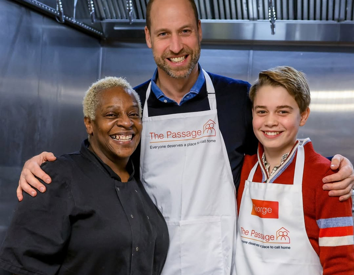 Принц Вільям з сином допоміг приготувати благодійну вечерю