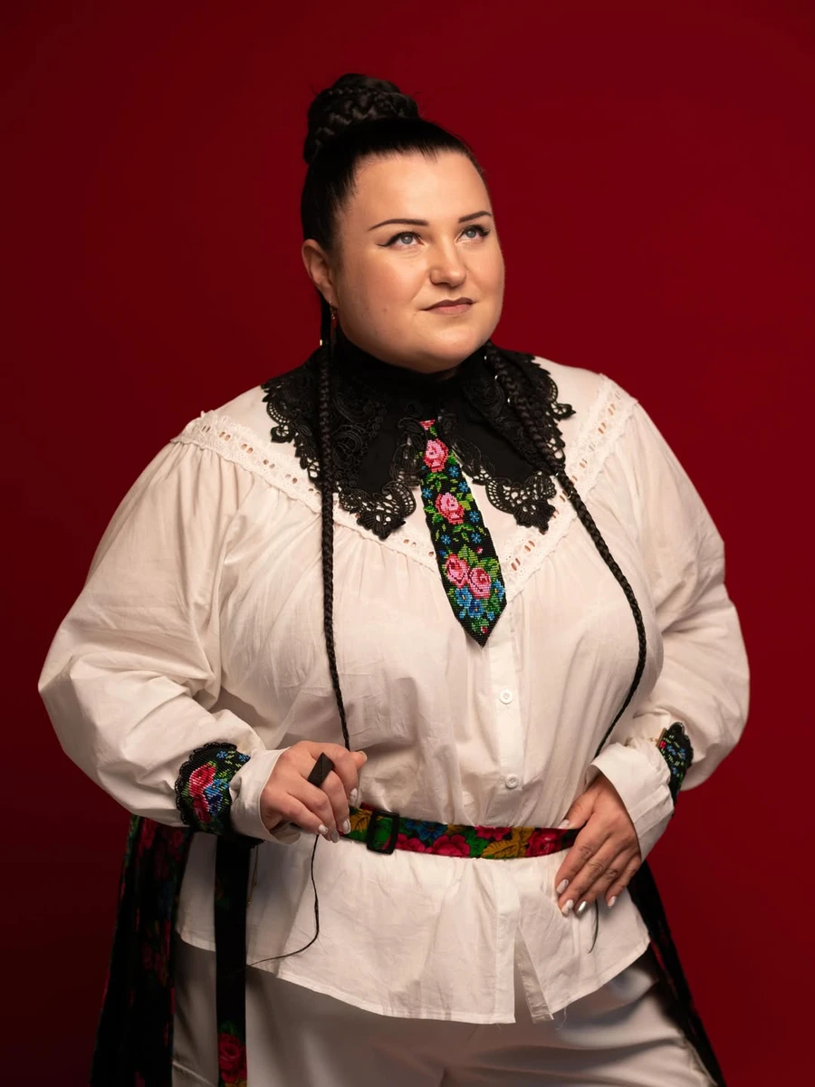 alyona alyona показалася на нових святкових фото