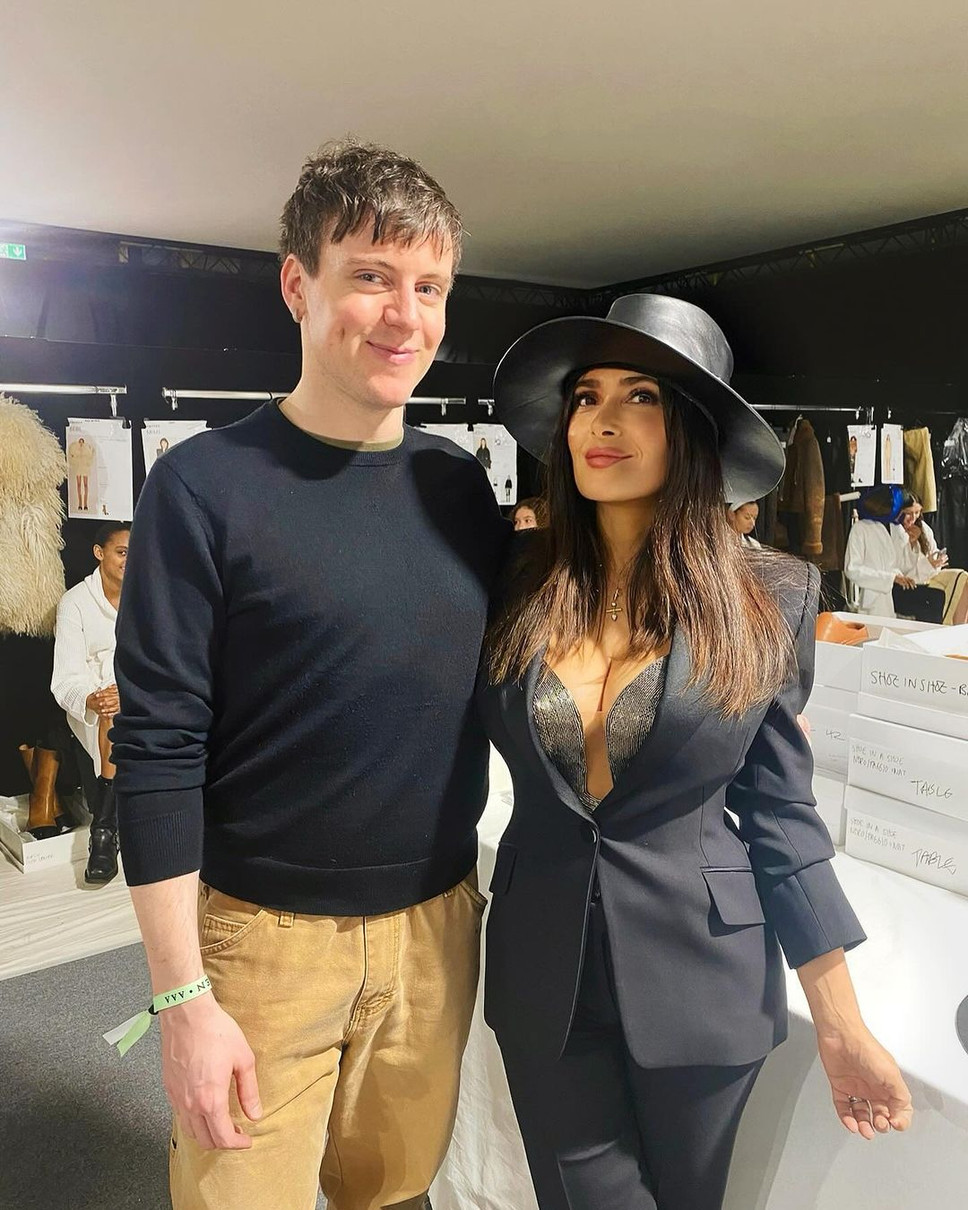 Хаєк з креативним директором бренду Alexander McQueen Шоном Маккгіром