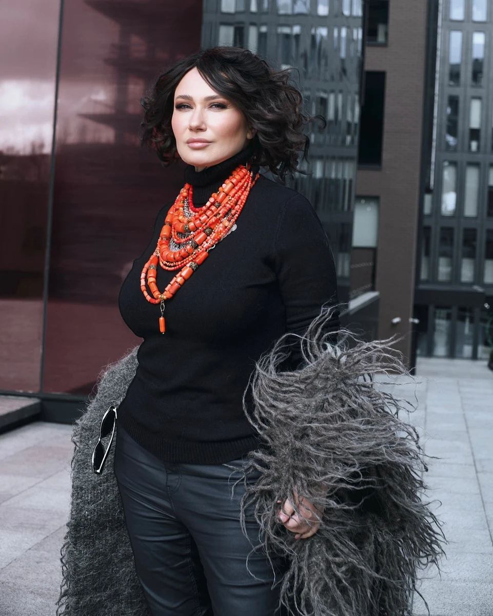 Олена Мозгова