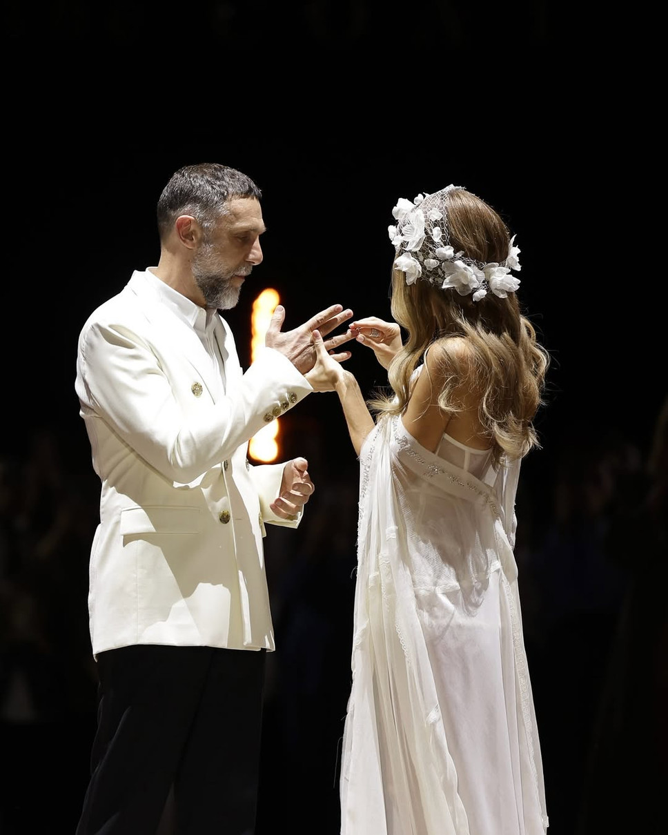 Катя Сільченко в мереживі вийшла заміж на Тижні моди