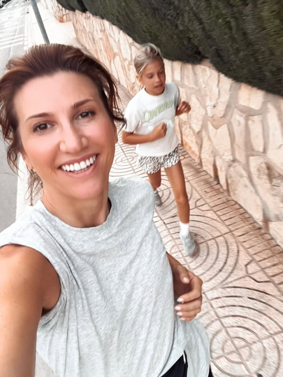 Аніта Луценко показала селфі з дочкою